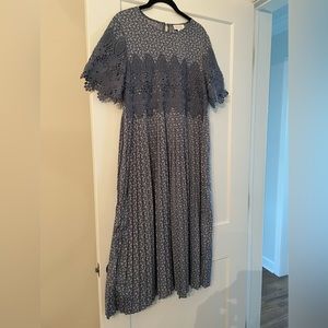 Floral and lace midi dress